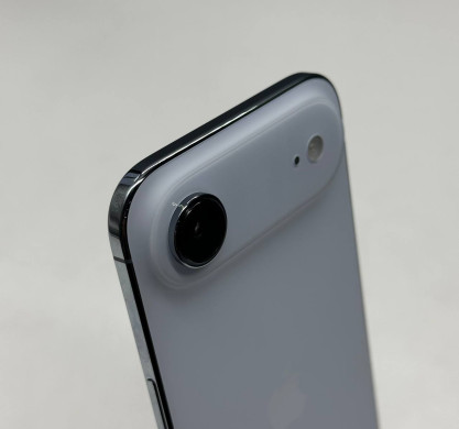 iPhone Air 256GB Sky Blue 100%